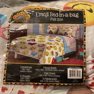 Bed Set